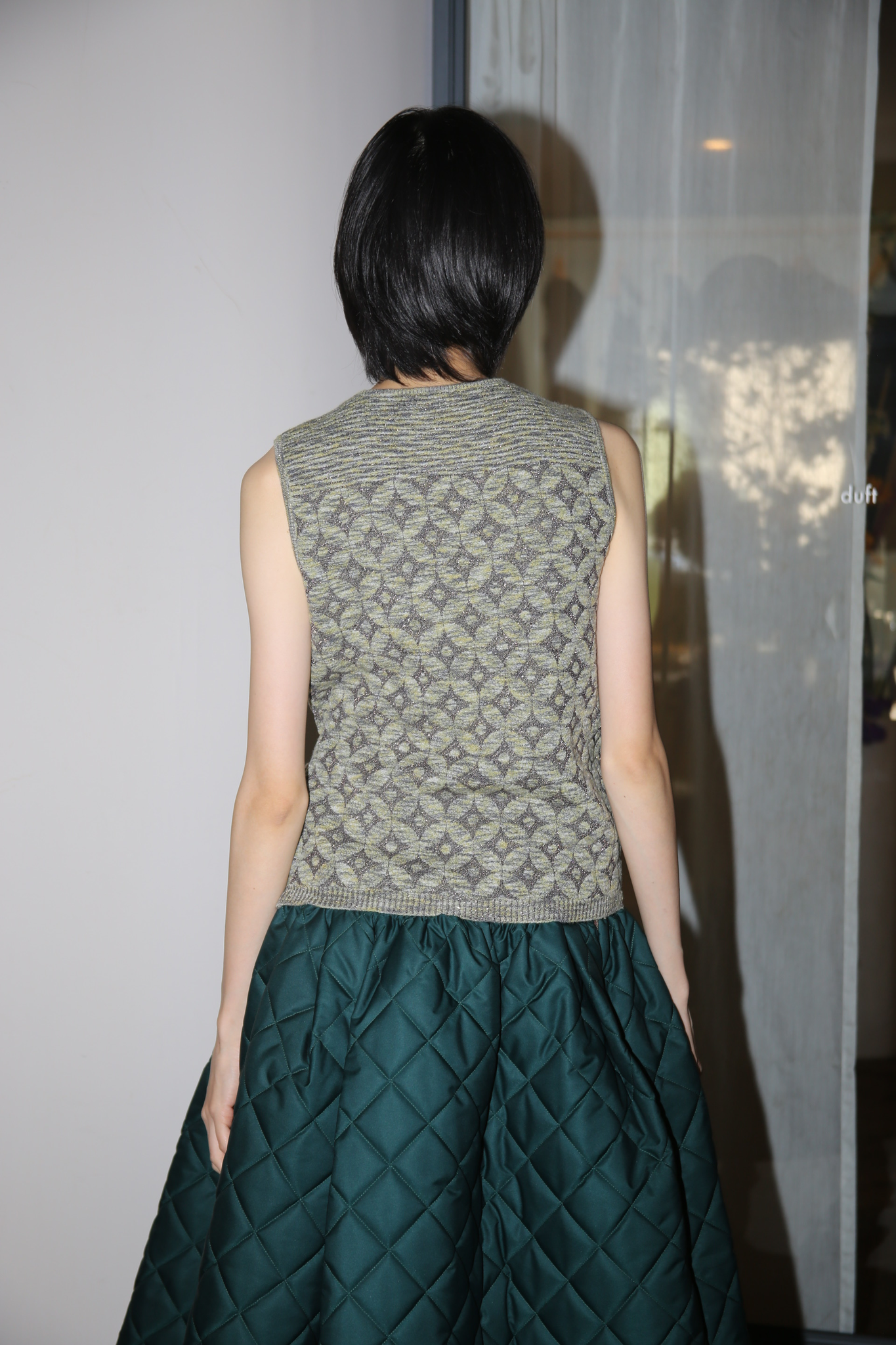 2000 DRIES VAN NOTEN / GLITTER WOOL JACQUARD PULLOVER KNIT VEST WITH BIJOU EMBROIDERY