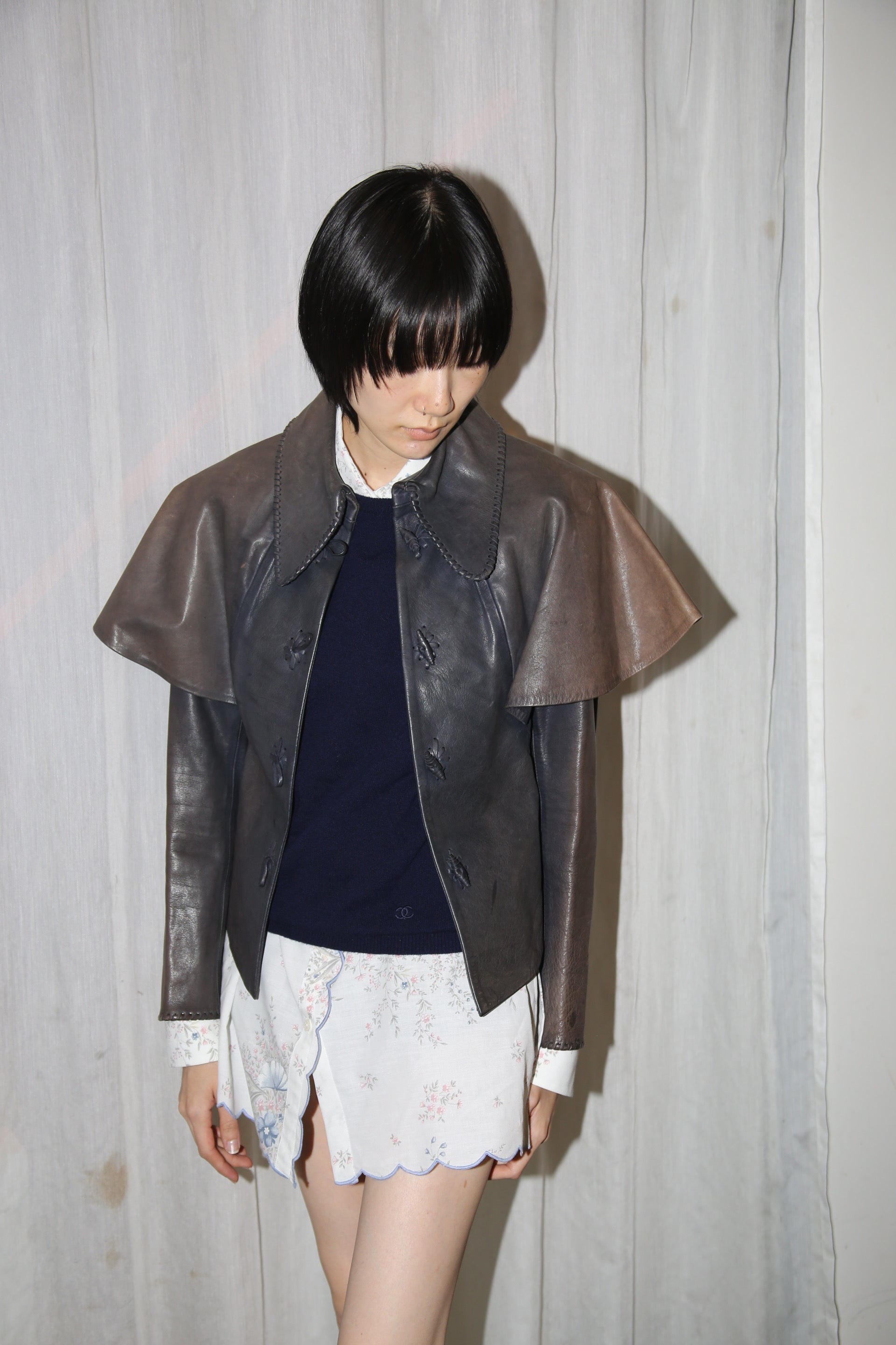 1970 VINTAGE / DEER SKIN CRAFT LEATHER JACKET IN FADED NAVY