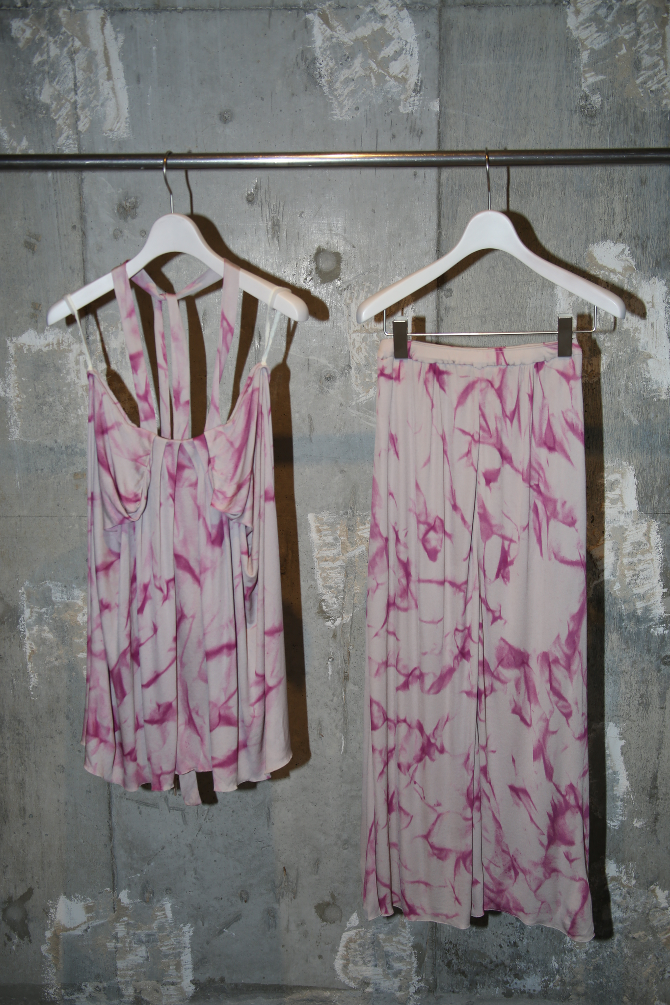 1970 HOLLYS HARP / BIAS CUT TYE DYE ENSEMBLE IN VISCOSE CREPE