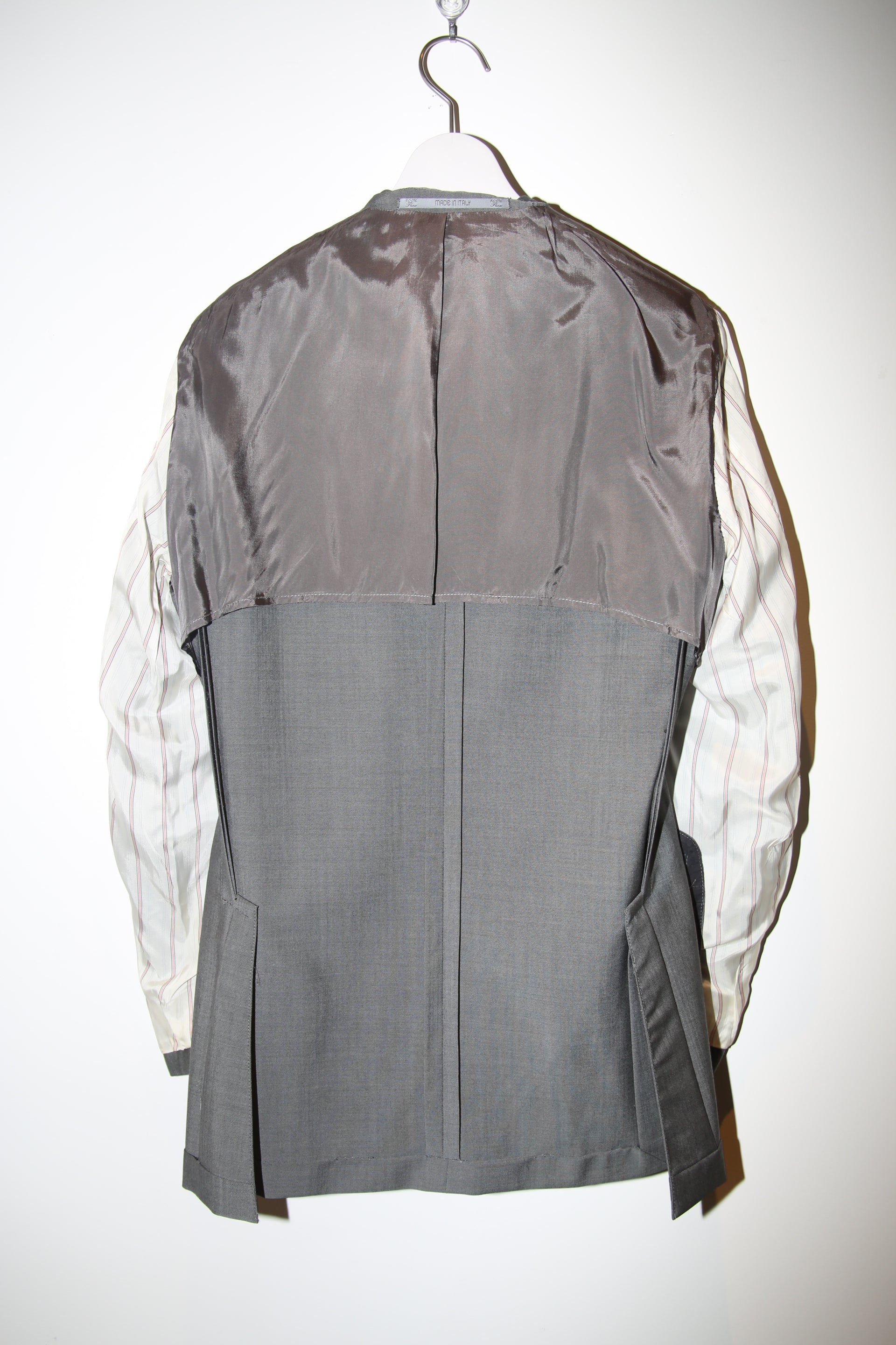 2010 CANTARELLI / WOOL TAILORED SUIT IN GREY : SIZE 44