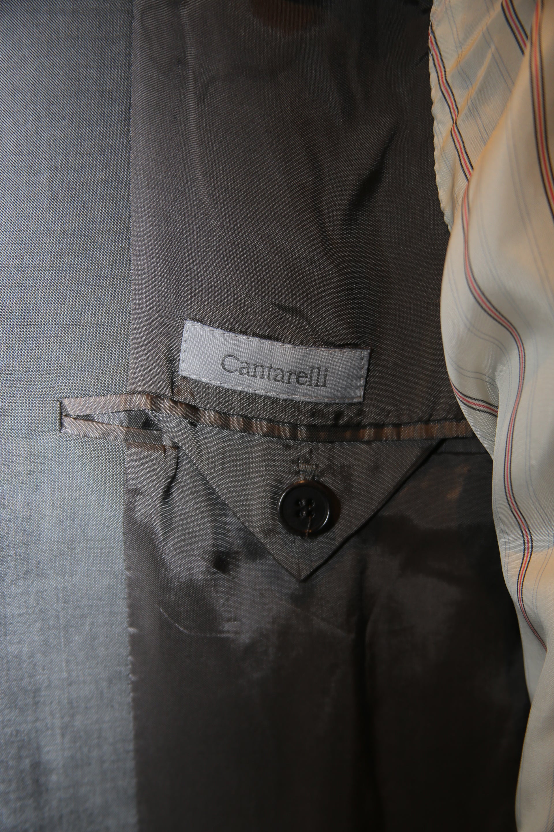 2010 CANTARELLI / WOOL TAILORED SUIT IN GREY : SIZE 44