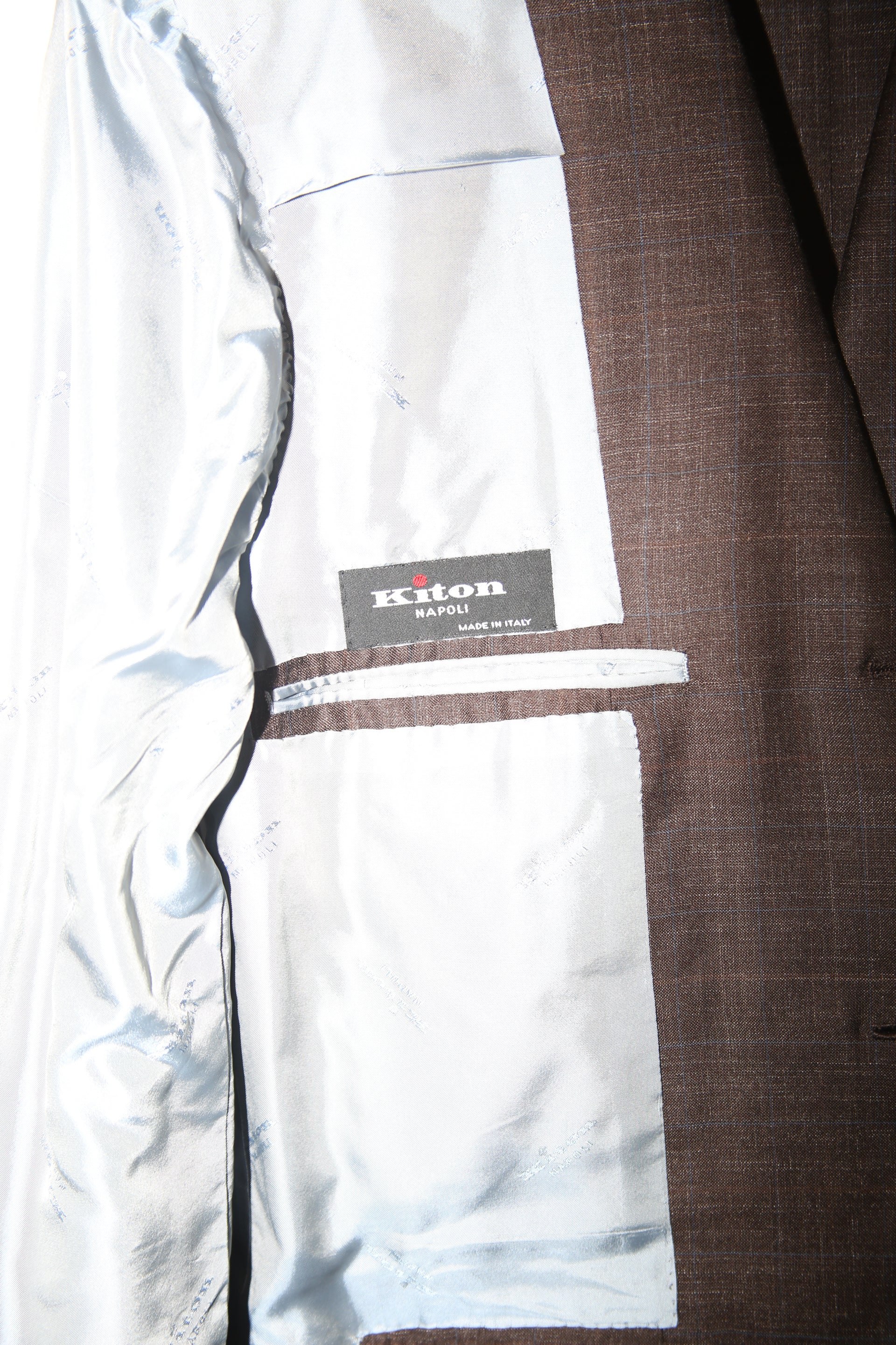 2000 KITON / CASHMERE SILK LINEN TAILORED SUIT IN DARK BROWN CHECK : SIZE 48