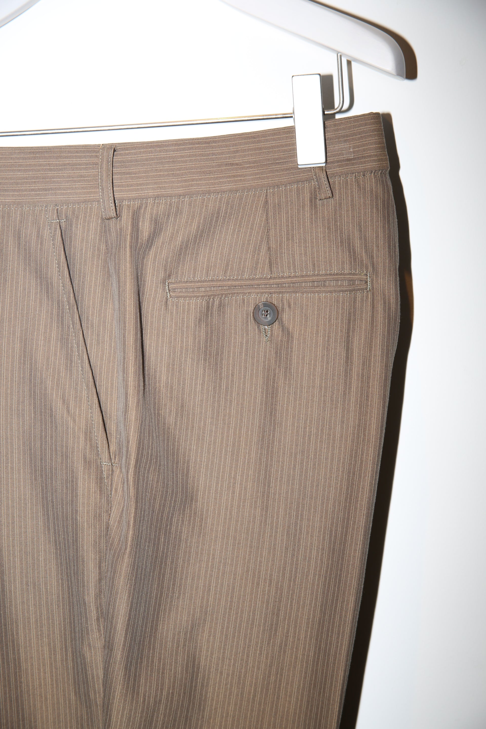 1990 DRIES VAN NOTEN / COTTON TAILORED SUIT IN MOCA BROWN : SIZE50