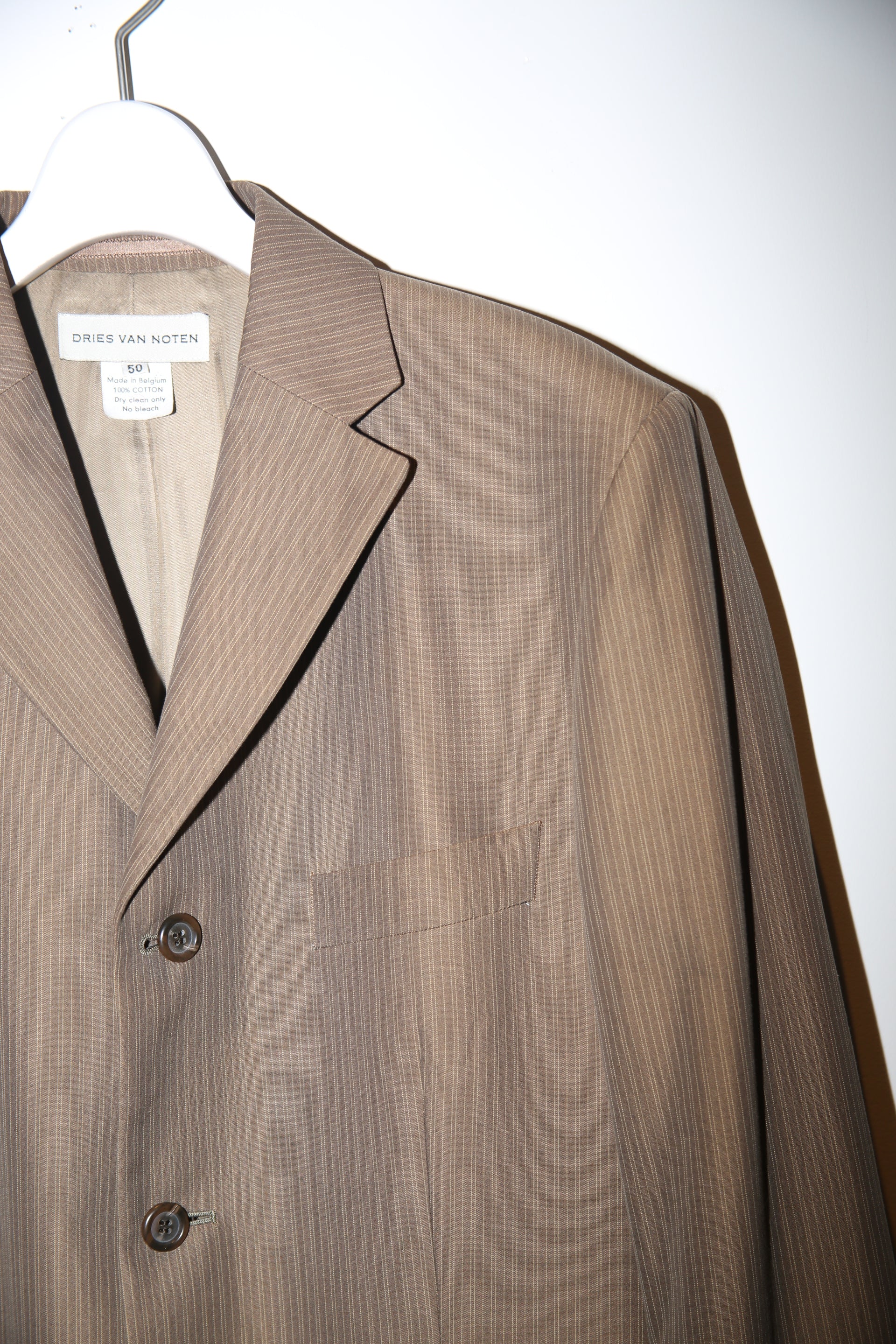 1990 DRIES VAN NOTEN / COTTON TAILORED SUIT IN MOCA BROWN : SIZE50