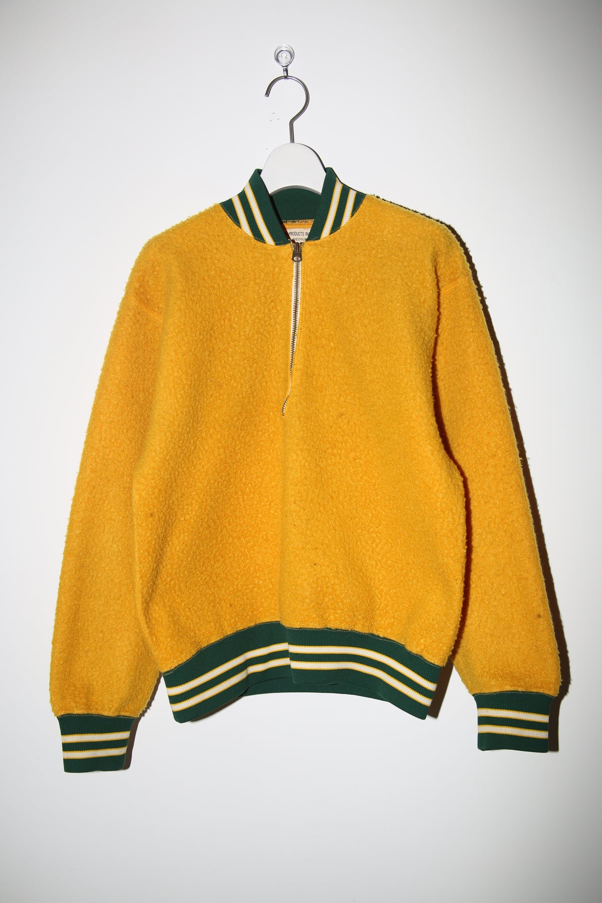 1960 CHAMPION PRODUCTS /. FLEECE PULLOVER SHIRT IN MUSTERED