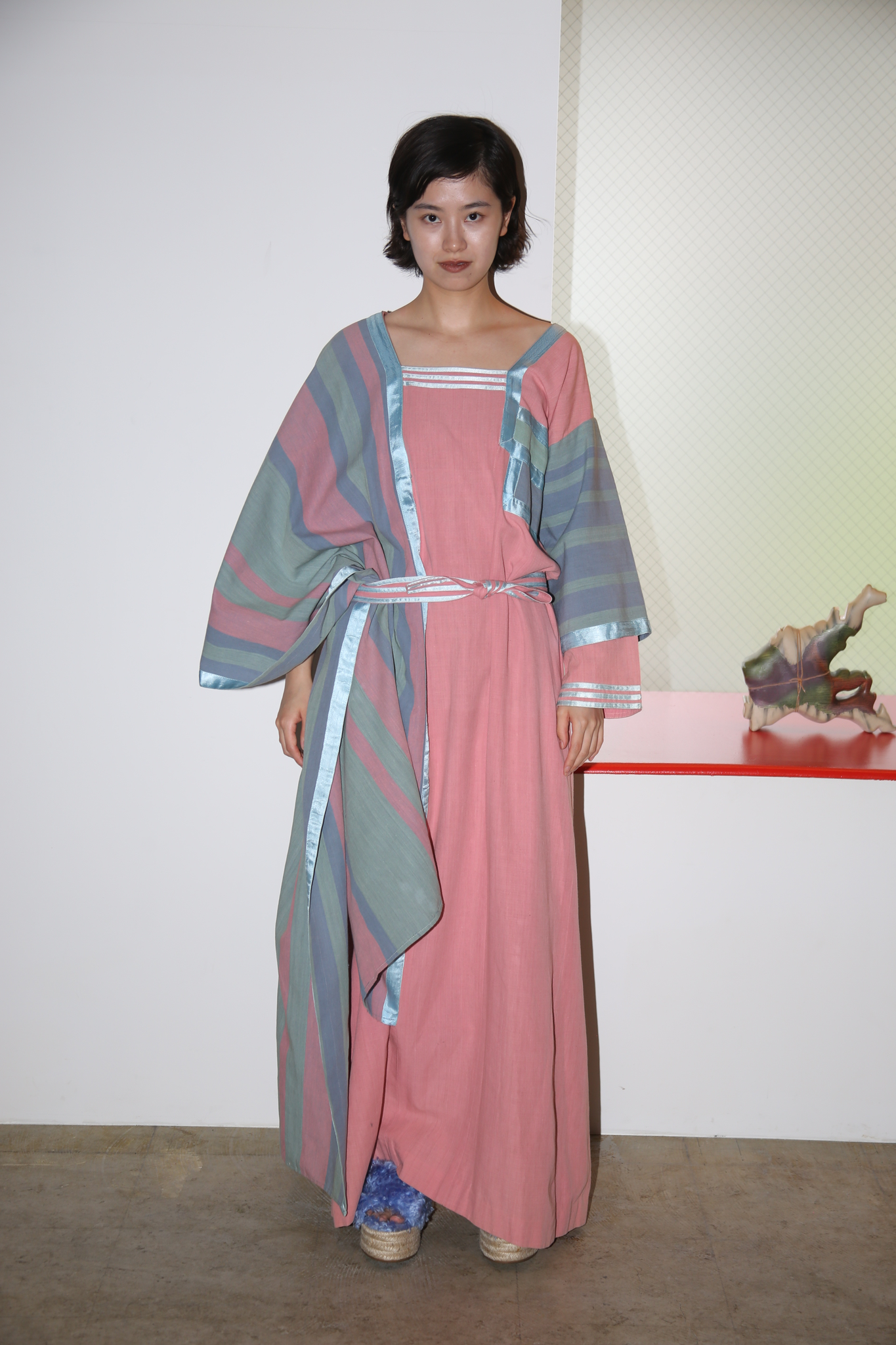 1970 JOSEFA / ASSYMMETRY SLEEVE CAFTAN DRESS