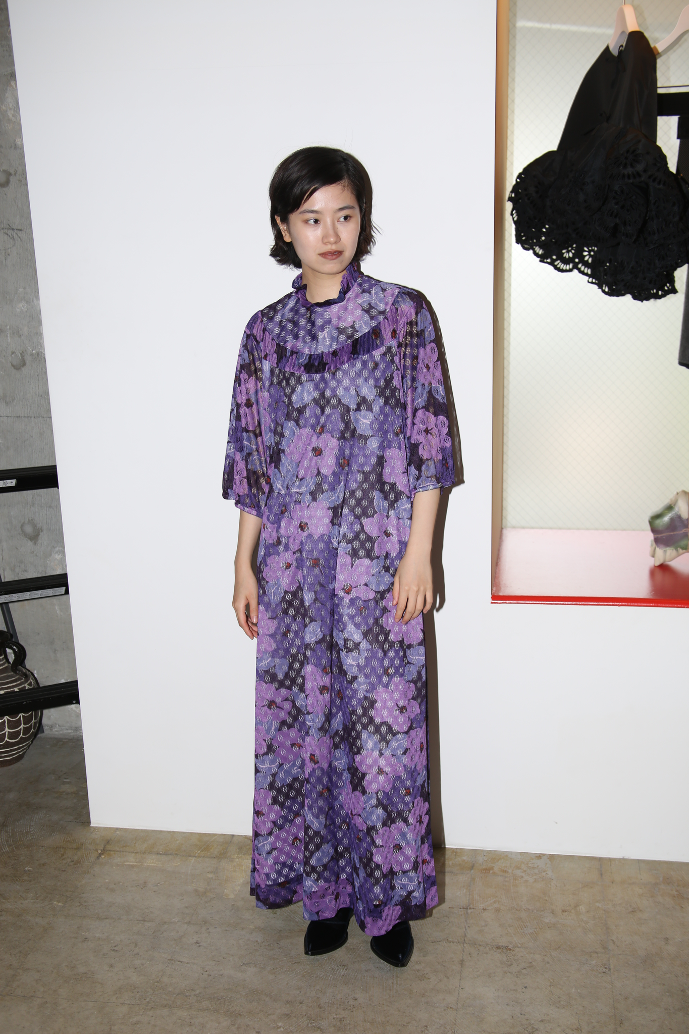 1970 VINTAGE / JERSEY LACE DRESS IN PURPLE