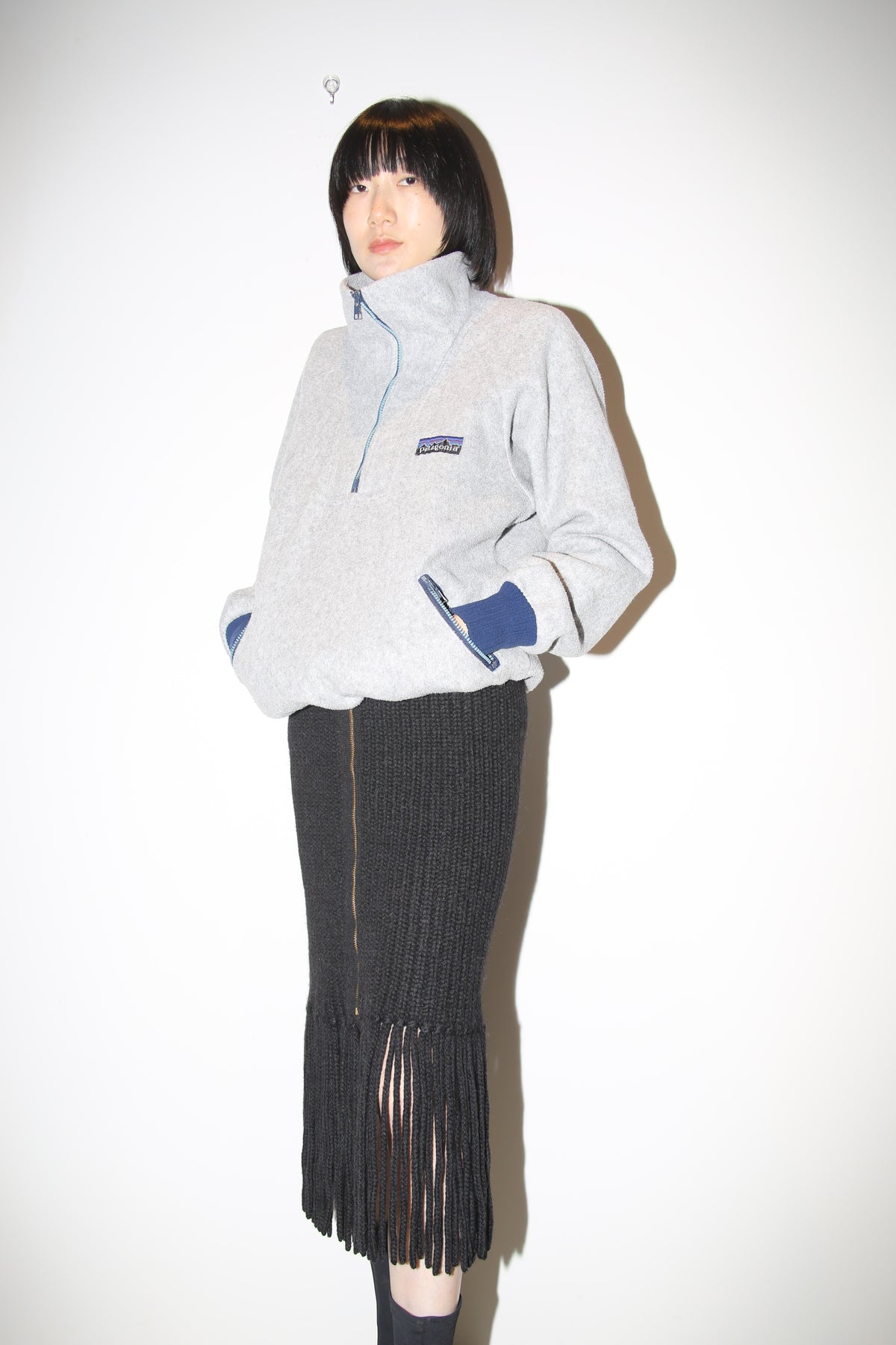 2000 GUCCI / LOW GAUGE ALPACA KNIT FRINGE SKIRT WITH ZIPPER