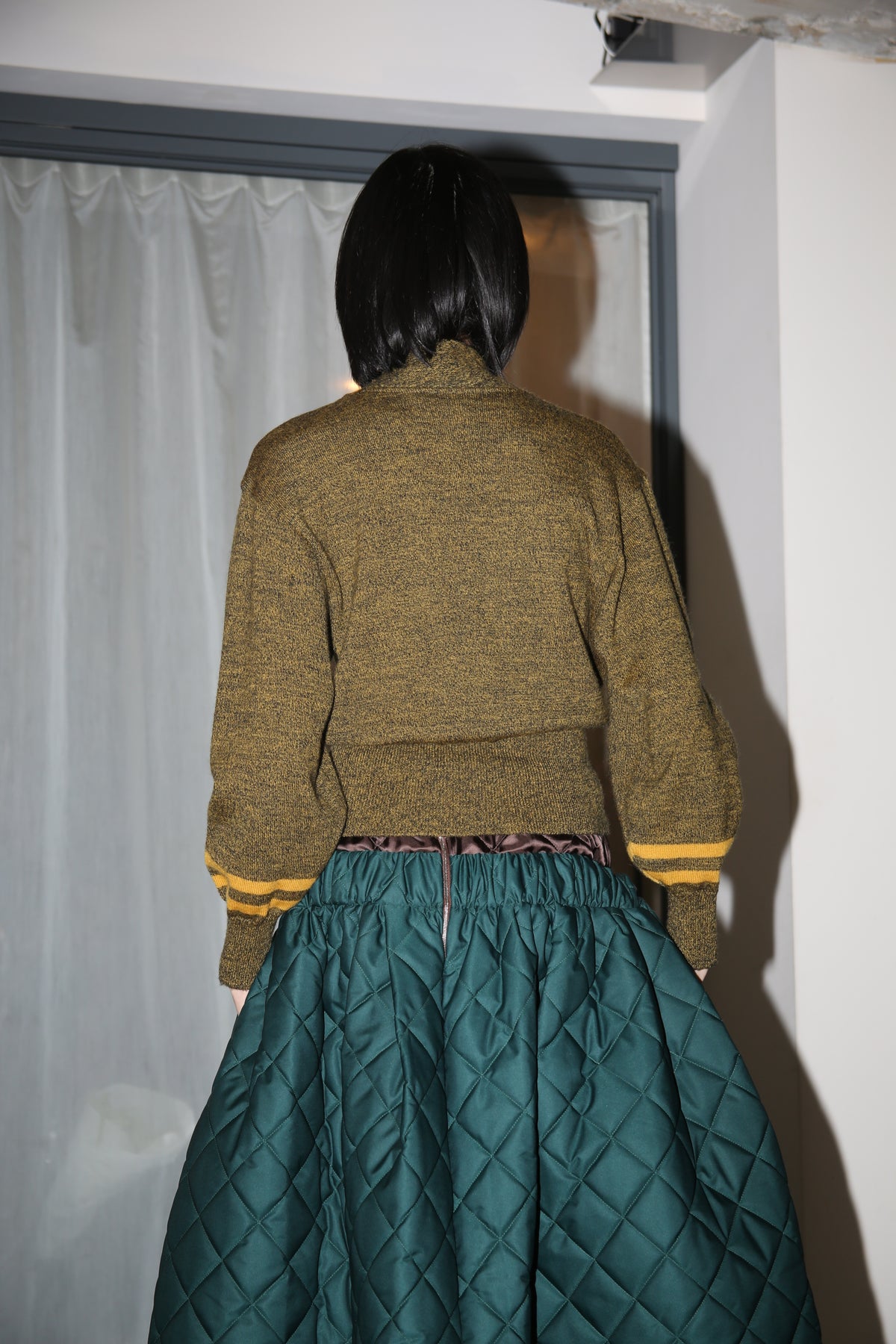 1980 PIERRE CARDIN / MERANGE KNIT SWEATER WITH TIE COLLAR