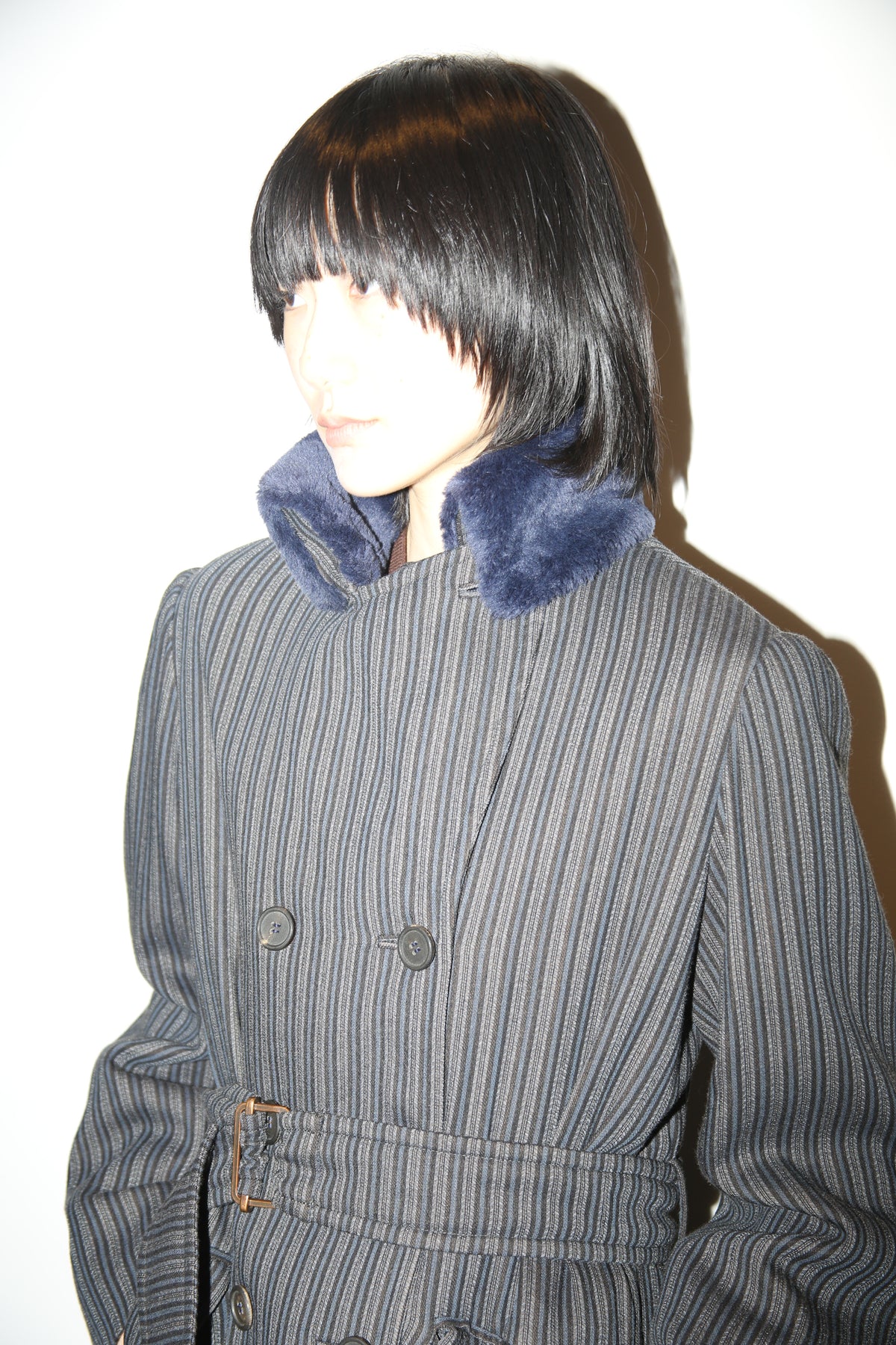 1990 ROMEO GIGLI / DOUBLE BREASTED WOOL STRIPE COAT WITH BOA COLLAR