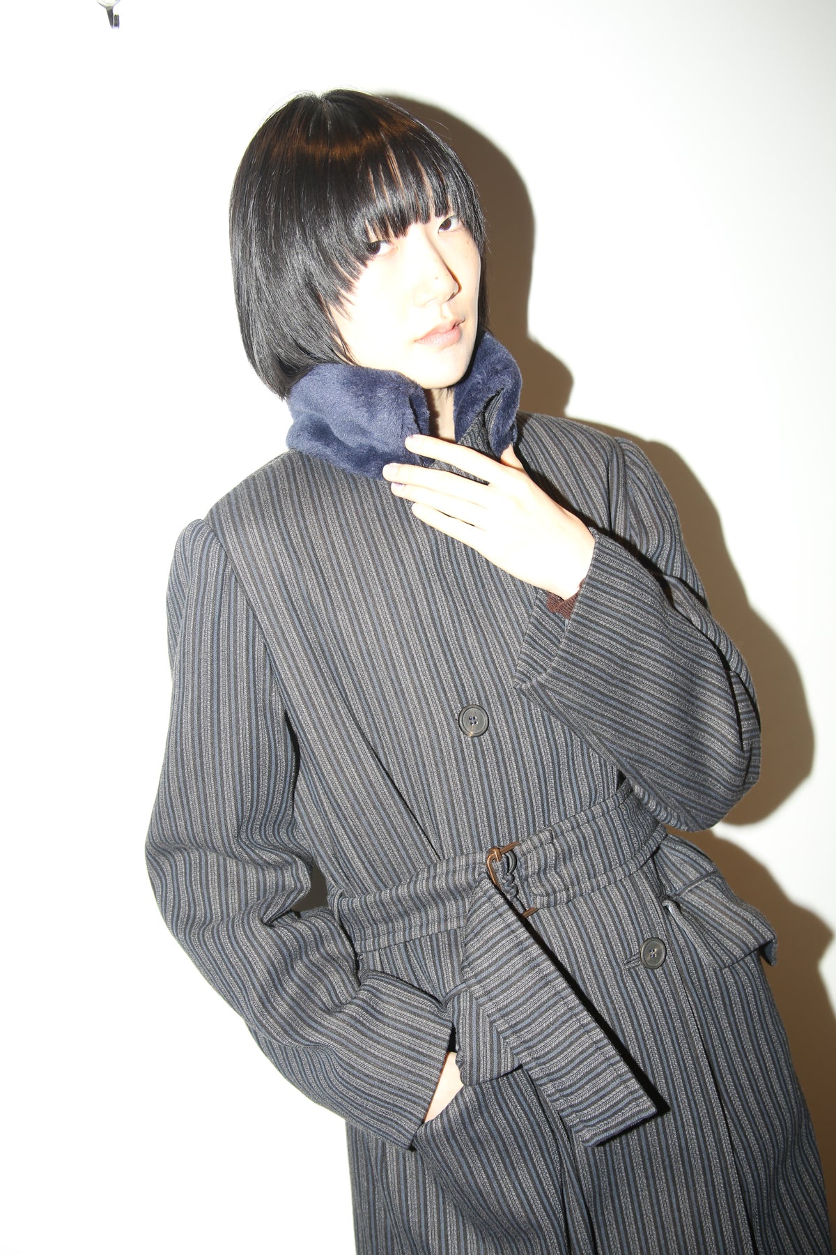 1990 ROMEO GIGLI / DOUBLE BREASTED WOOL STRIPE COAT WITH BOA COLLAR