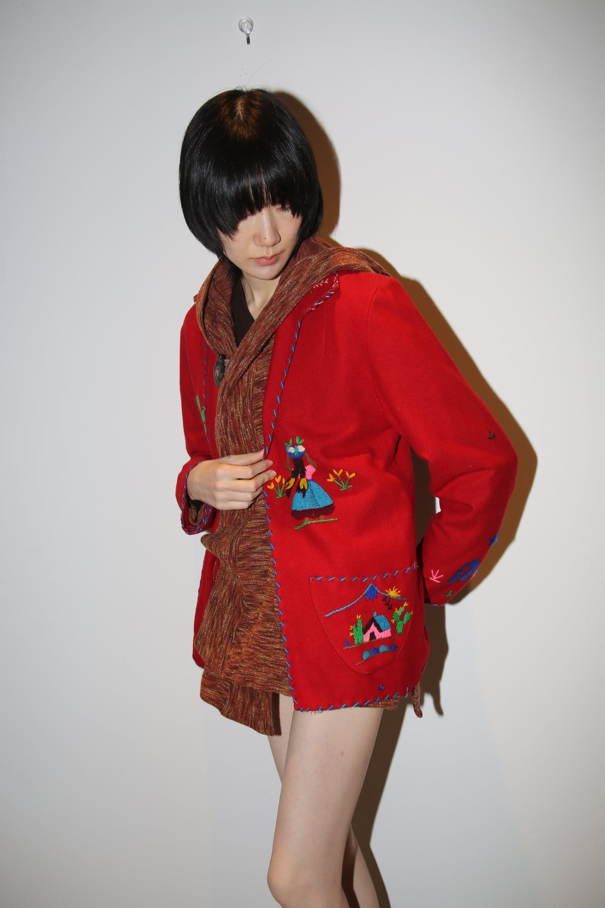1950 VINTAGE / MEXICAN EMBRODIERY WOOL JACKET IN RED