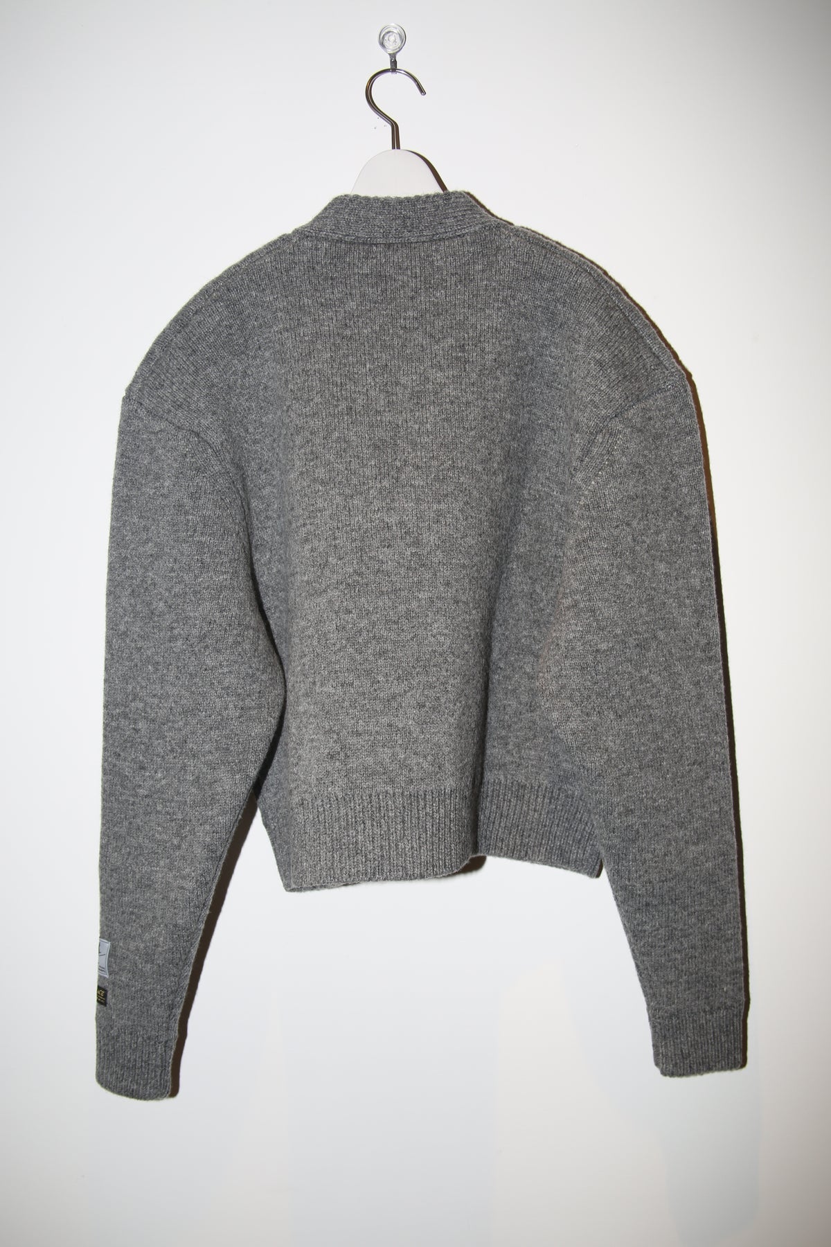 B.B. WALLACE / WYLIE SHETLAND HEAVY CARDIGAN IN FLANNEL GREY