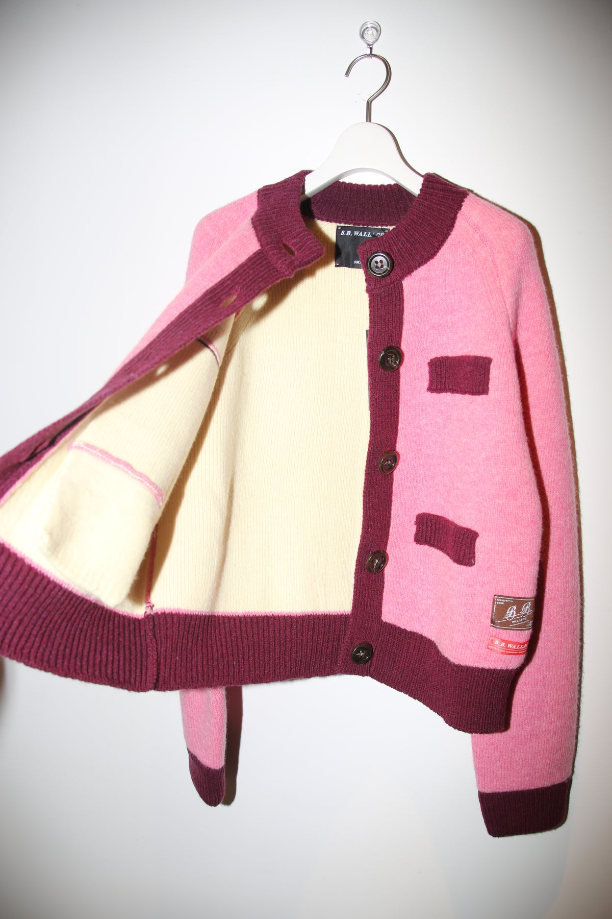 B.B. WALLACE / FRIDA CREW NECK CARDIGAN WITH 4 POCKET IN PINK