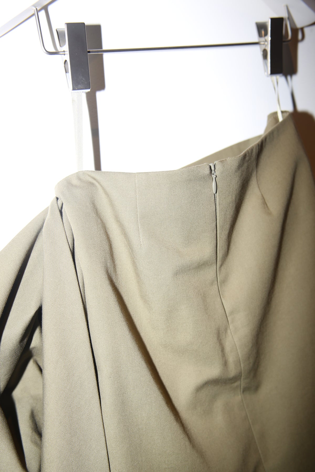 FIDAN NOVRUZOVA / VEERA SKIRT IN KHAKI