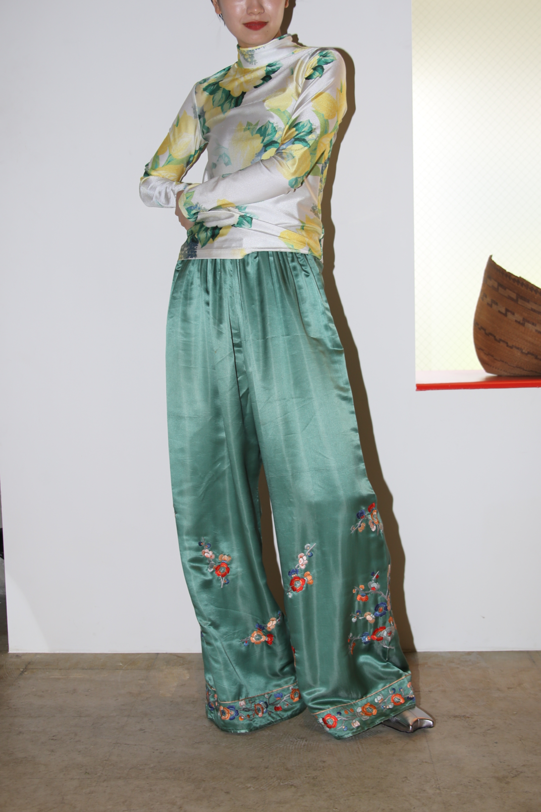 1920 VINTAGE / HAND EMBROIDERY LOUNGE PANTS IN SILK