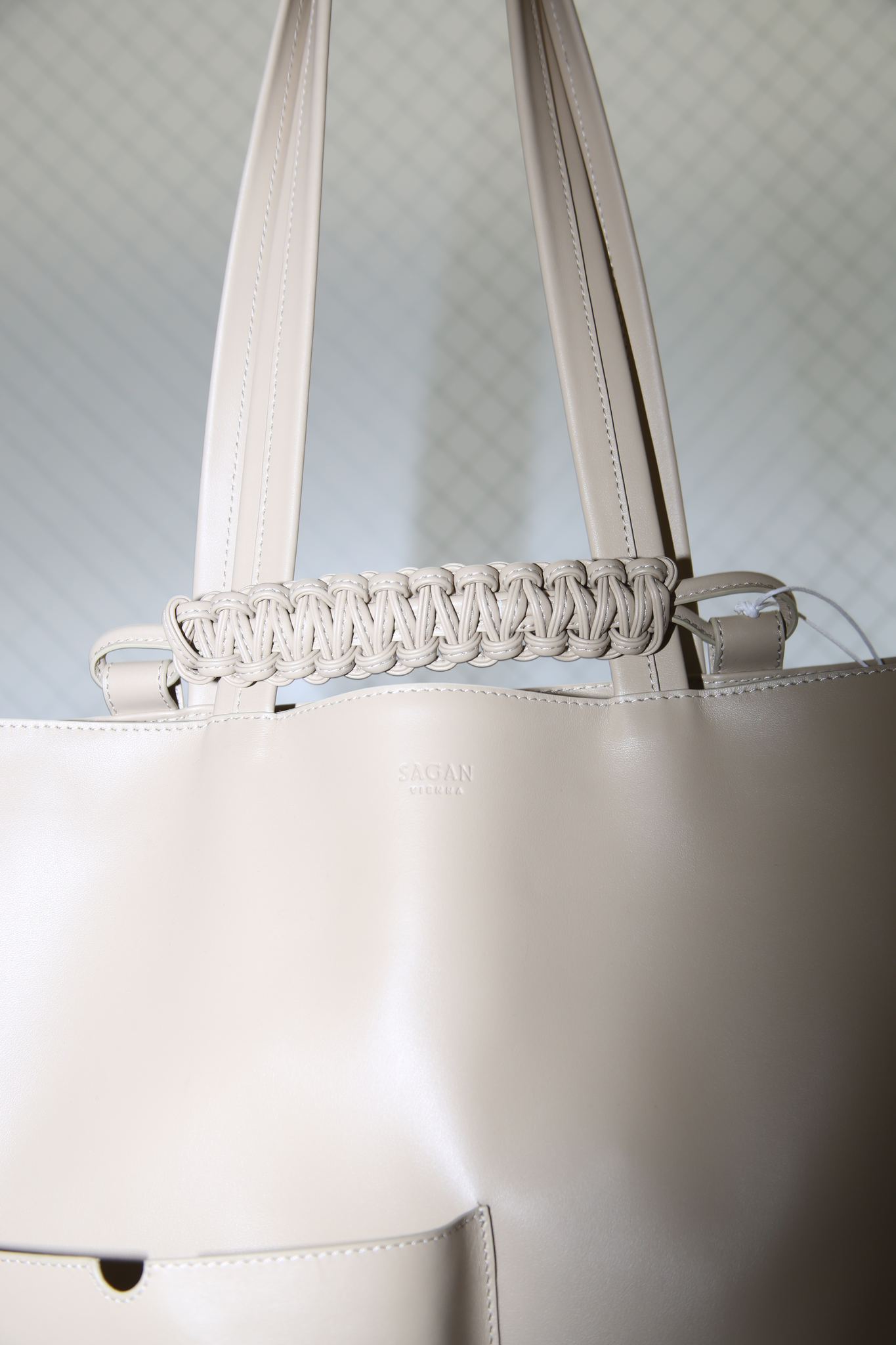 SAGAN VIENNA / PAZAR BOOK TOTE IN BEIGE