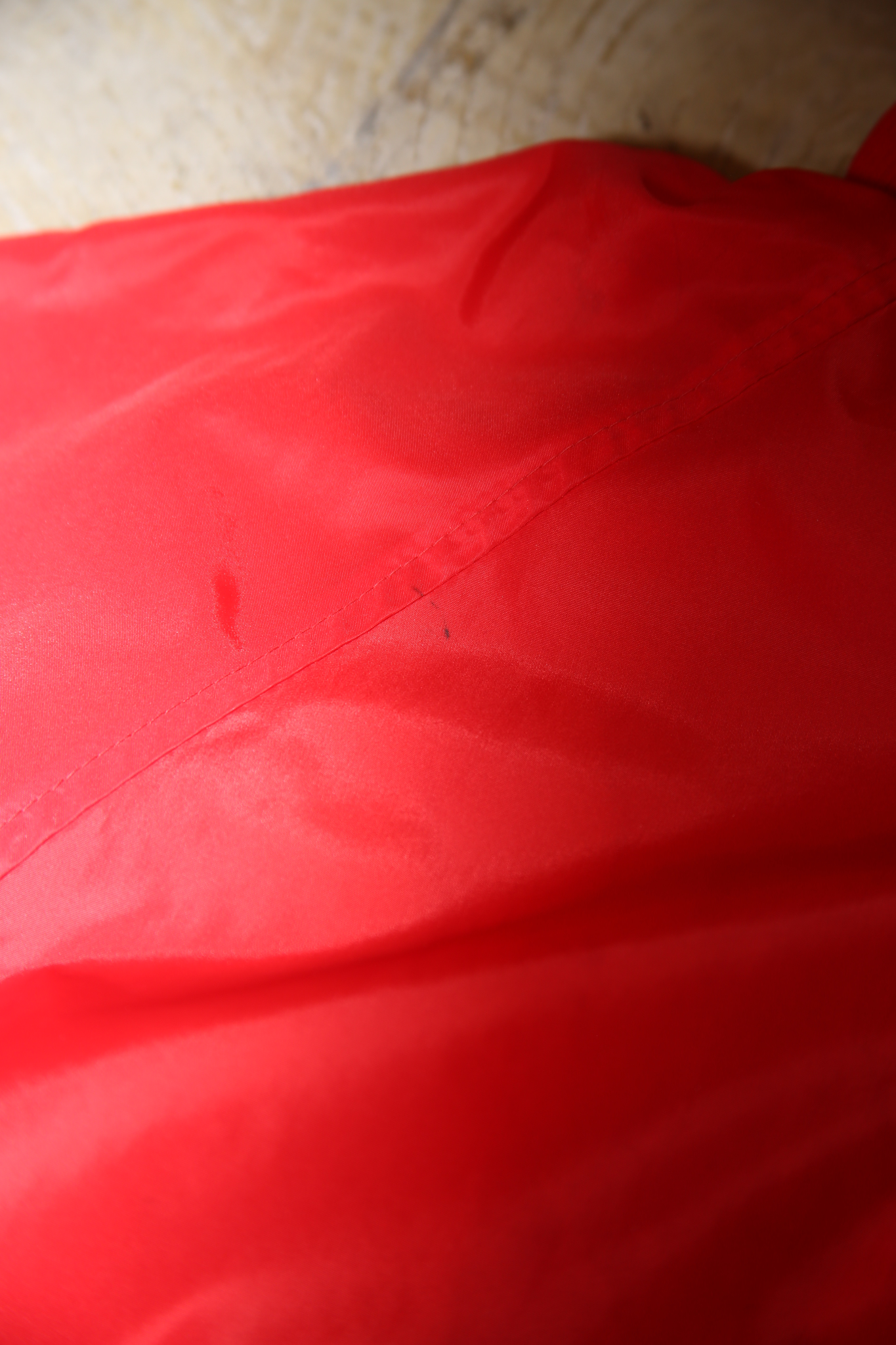 1970 EDDIE BAUER / NYLON PULLOVER SHIRT IN RED