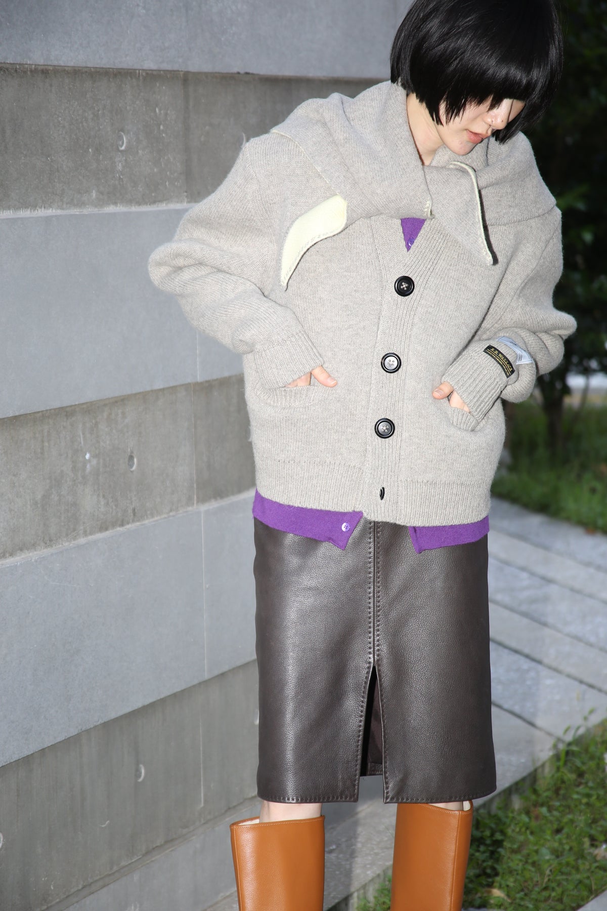 B.B. WALLACE / ADAMS BANDANA IN SAND BEIGE
