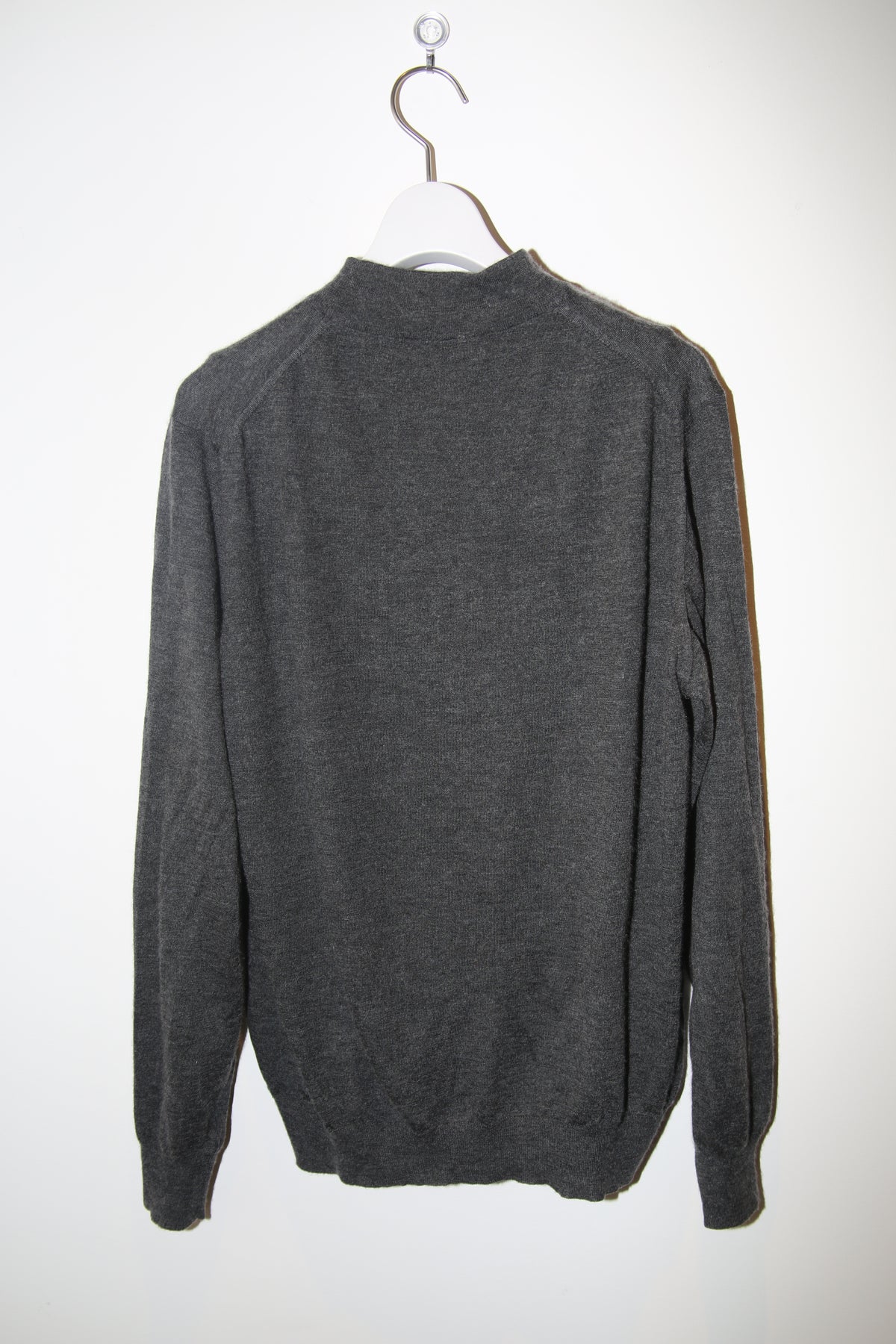 2000 MALO / MOCK NECK CASHMERE KNIT SWEATER IN CHACOAL
