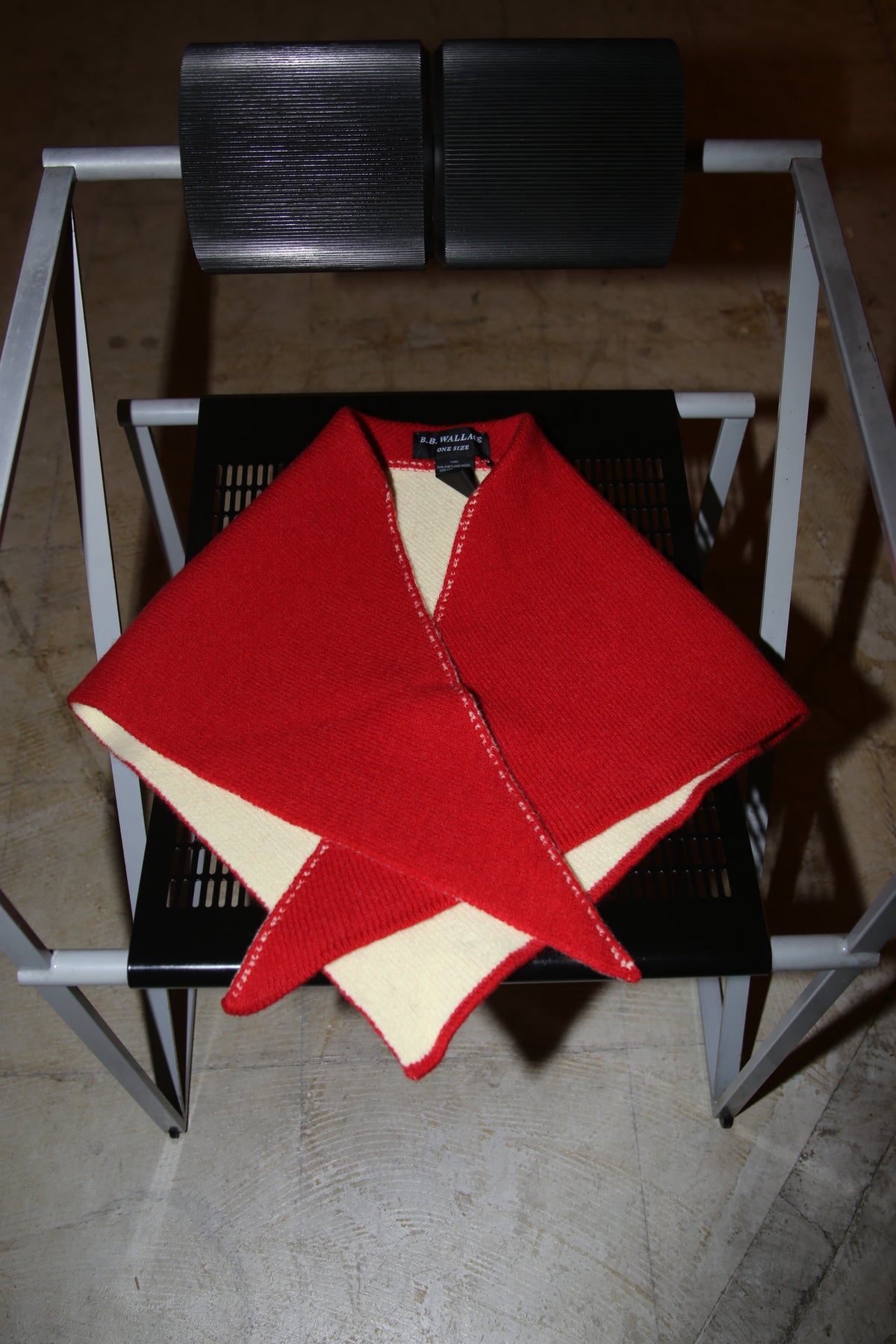 B.B. WALLACE / ADAMS BANDANA IN RED
