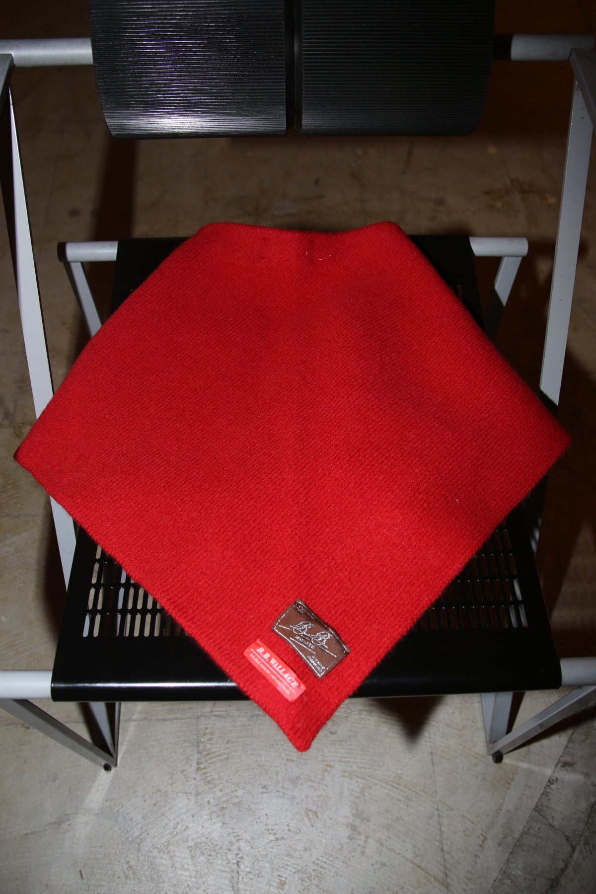 B.B. WALLACE / ADAMS BANDANA IN RED