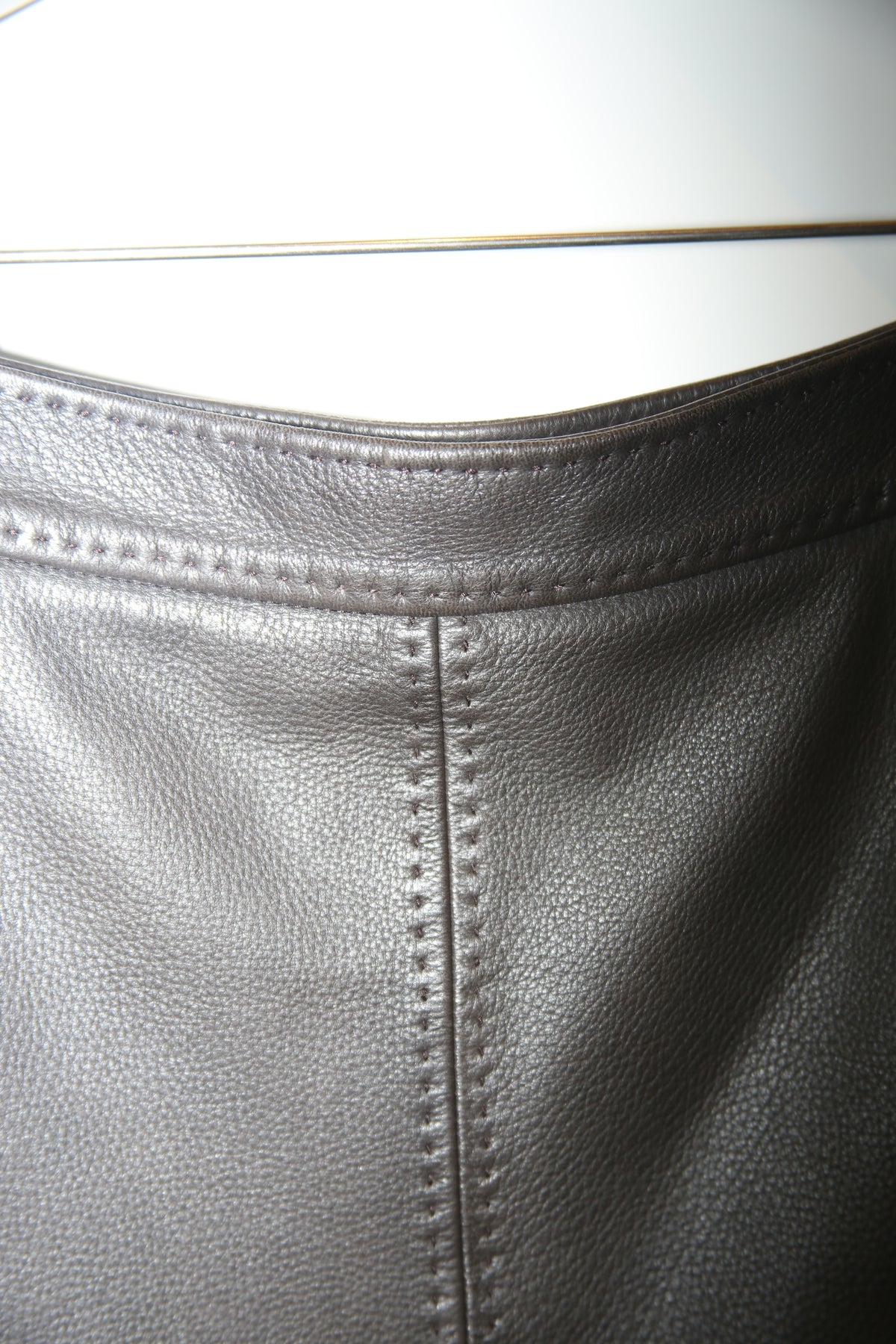 2000 LORO PIANA / DEER SKIN LEATHER SKIRT WITH HAND STITCH