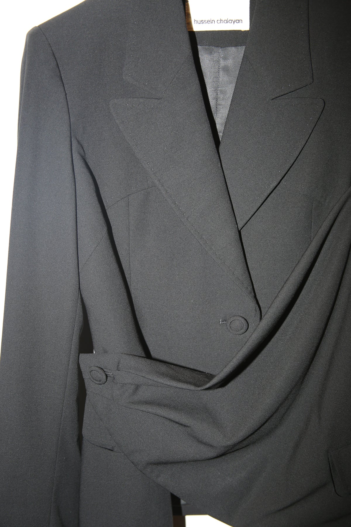 2000 HUSSEIN CHALAYAN / DECONSTRACTED TAILORED JACKET IN BLACK