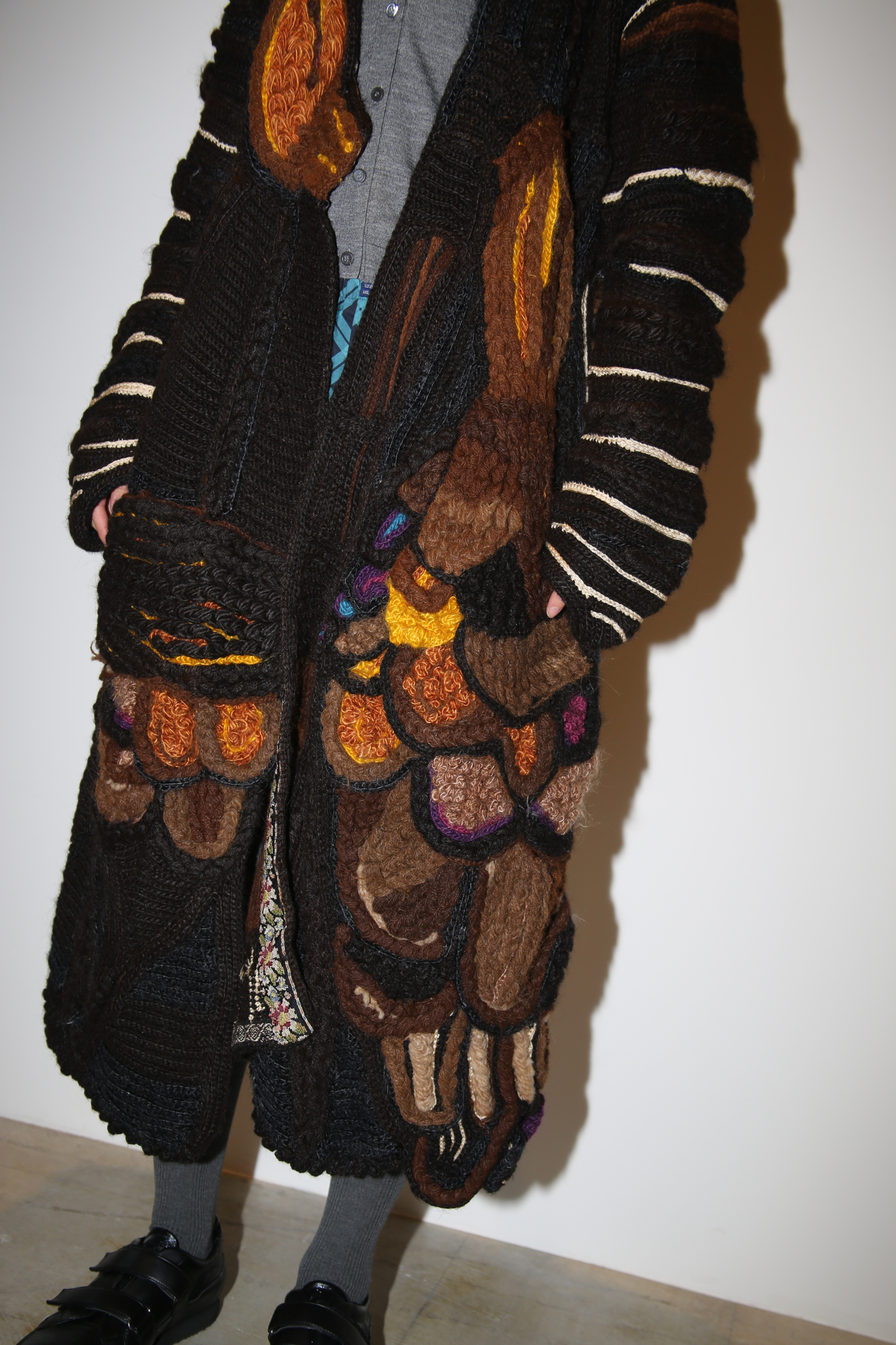 1960 VINTAGE / ARTISANAL WOOL KNIT COAT ALL BY HAND MADE