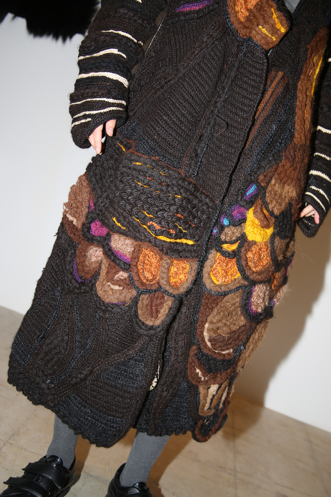 1960 VINTAGE / ARTISANAL WOOL KNIT COAT ALL BY HAND MADE