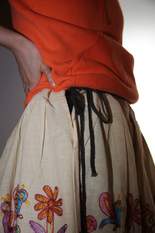 1970 VINTAGE / EMBROIDERY SKIRT IN COTTON