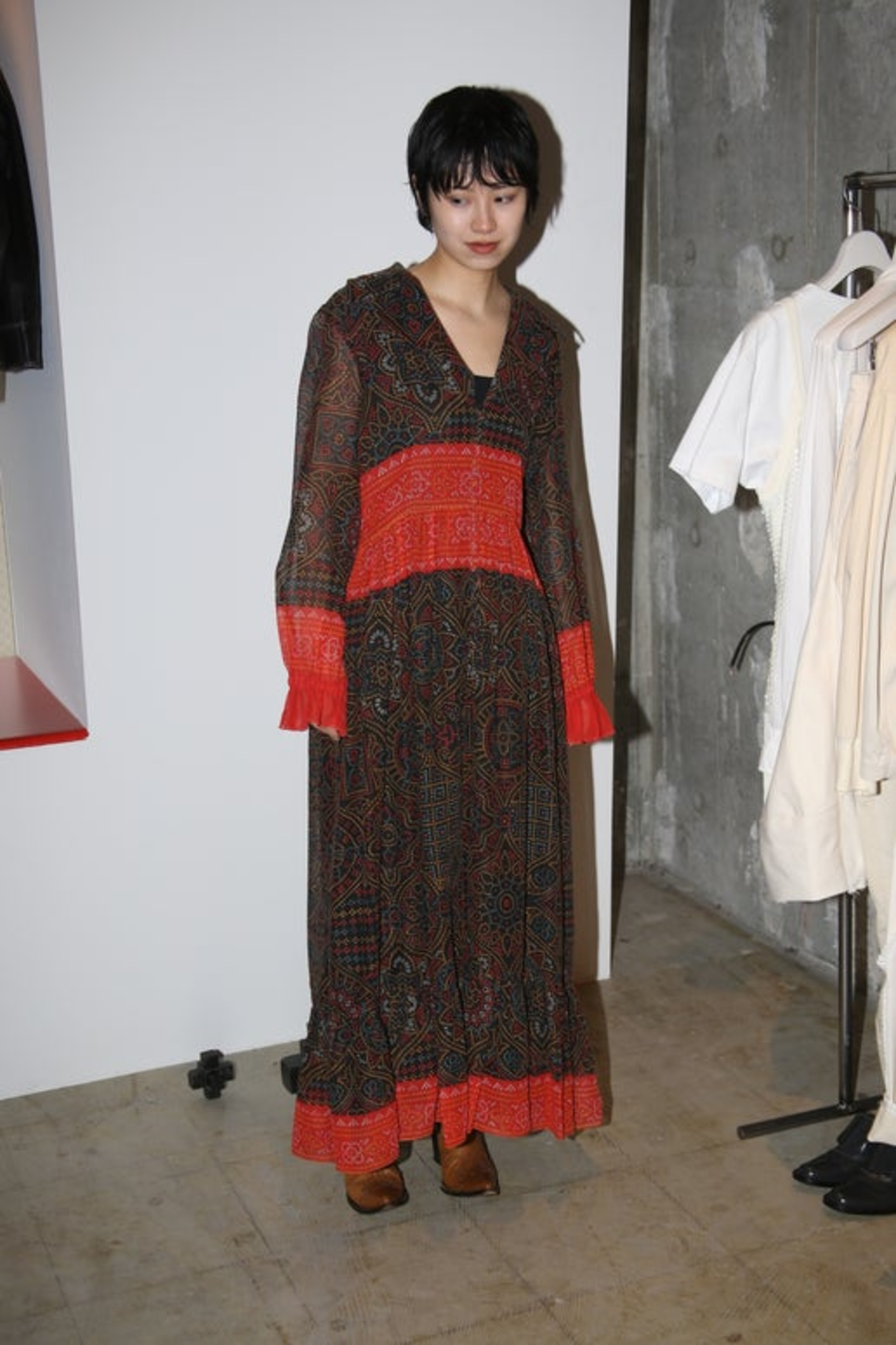1960 OSCAR DE LA RENTA / PRINTED CHIFFON DRESS IN COTTON