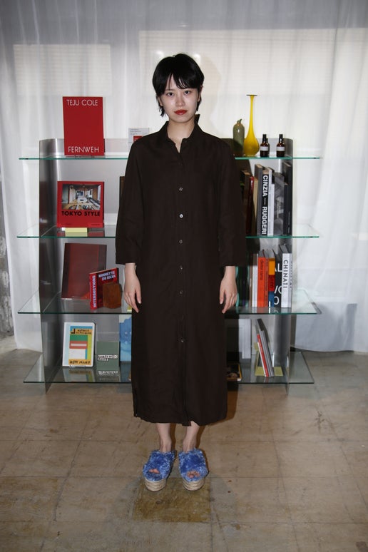 2000 MAX MARA / LINEN SHIRT DRESS IN CHOCOLATE