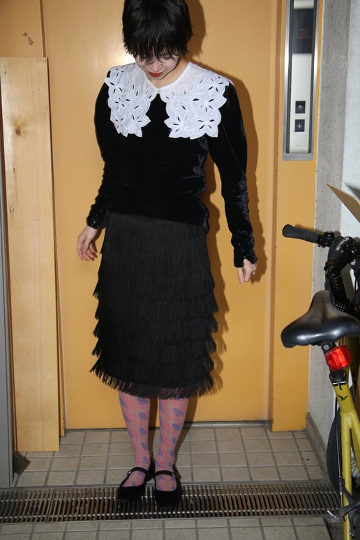 1990 MOSCHINO / FRINGE SKIRT IN BLACK