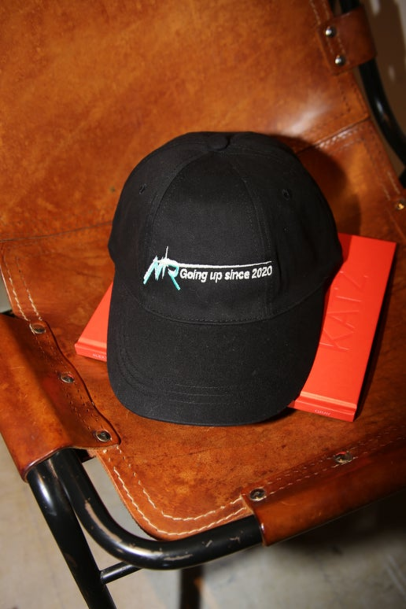 MERYLL ROGGE / COTTON TWILL CAP WITH EMBROIDERY
